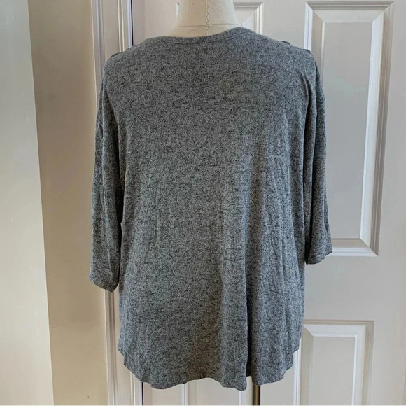 TORRID 3 V-Neck Lace-Up Shoulder Sweater Heather Gray Plus 3X 22W 24W Super Soft - Picture 10 of 11